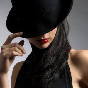 Meet your Posher, Isabel